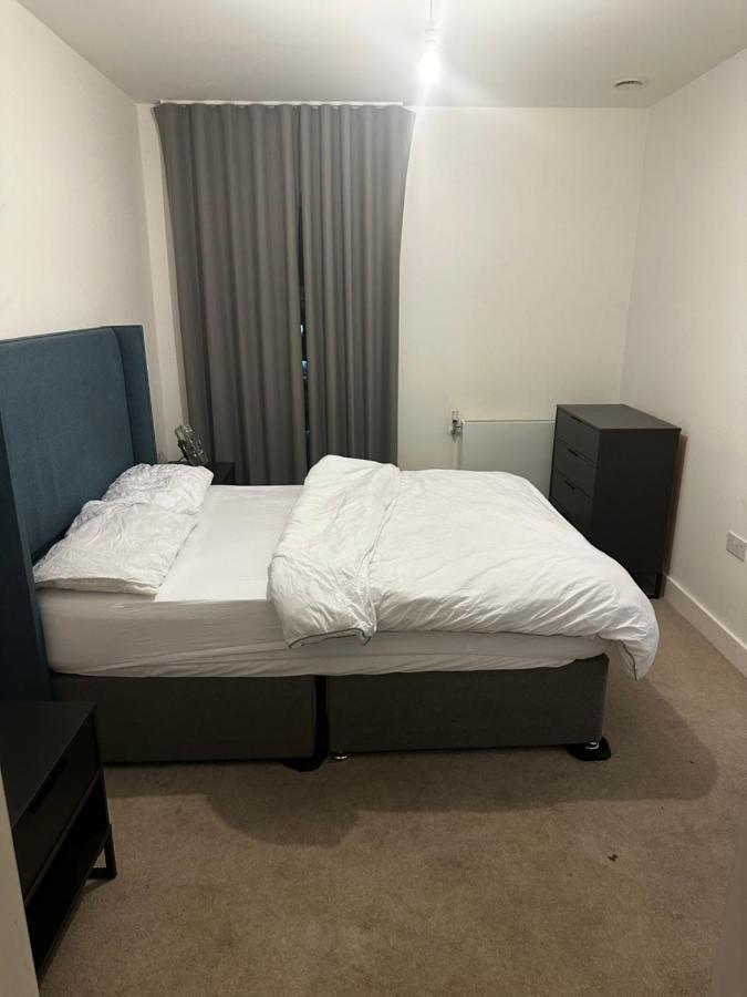 Luxury 2 Bedrooms Apartment Barking  Dış mekan fotoğraf